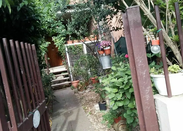 Happy Days Гостевой дом Рим