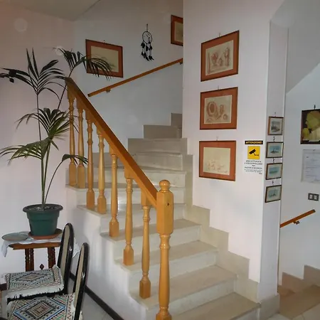 بيت ضيافة Happy Days روما